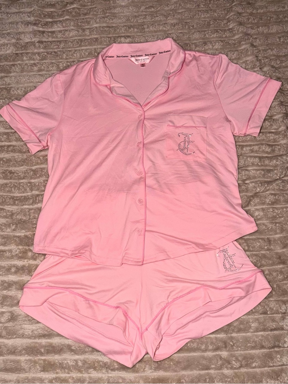 Juicy Couture Light Pink Short Sleeve Pajama Set with Rhinestone Logo